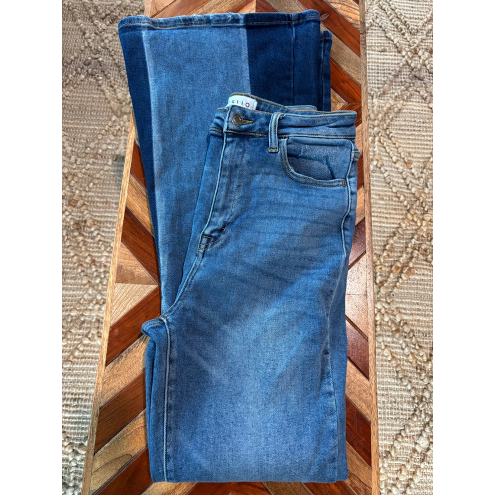 Women's Cello Jeans Flare Two-Tone Blue Size, 11 - Picture 2 of 10